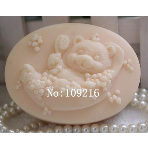 Wholesale!!!1pcs Bathe Bear (zx82) Silicone Handmade Soap Mold Crafts DIY Mould