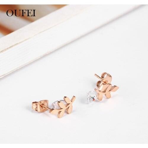 OUFEI Leaves Rose Gold Stud Earrings For Women Stainless Steel Jewelry Woman Vogue 2019 Charm Jewelry Accessories wholesale New