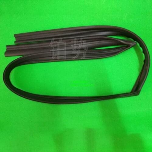 Car Front door glass wool groove 2005-Hon daA CCO RD CF8 CF9 CG1 CG5 Door glass guide groove Front door glass sealing strip