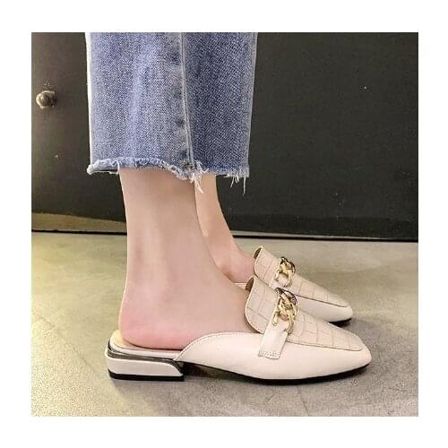 Sandals Woman 2021 Flat Slippers Solid Color Metal Chain Ladies Casual Shoes Fashion Pu Square Toe Female Footwear New Summer