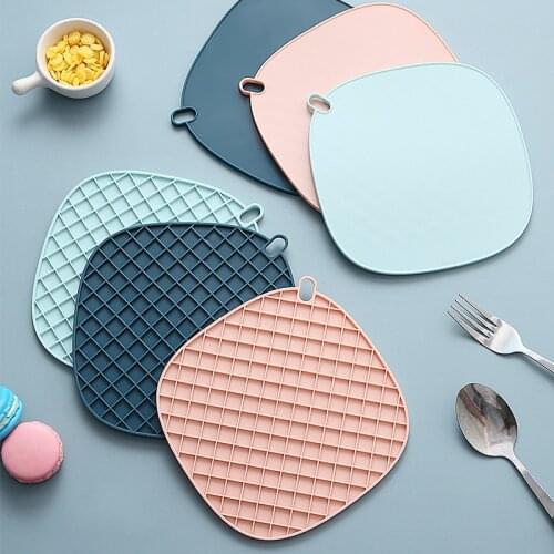 2pcs Round Heat-resistant Silicone Mat Table Drink Coaster Table Placemat Creative Coffee Cup Mat Heat-resistant Anti-slip Mat