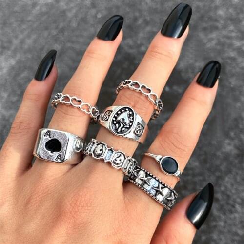 17KM Punk Vintage Gold Silver Color Animal Snake Rings Set for Women Gothic Black Square Butterfly Skull Heart Ring Jewelry