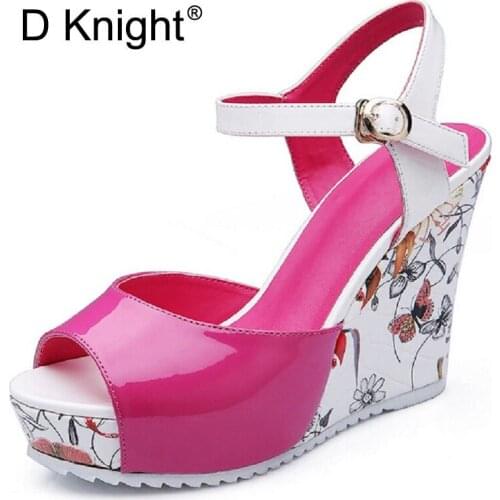 Patent Leather Gladiator Sandals Women 2018 New Sexy Peep Toe High Heels Print Platform Wedges Sandals Casual Blue Shoes Woman