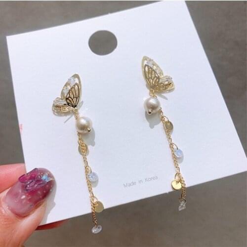 Korean fashion jewelry 2020 temperament hollow butterfly earrings temperament trend earrings declare that the earrings are women