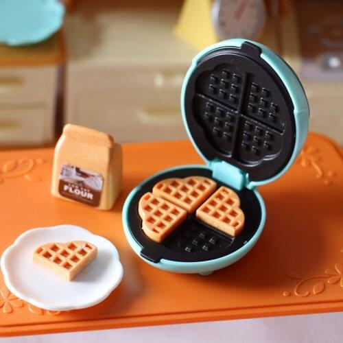 Simulation Mini Plastic Kitchen Cooking Tool egg Beater/Toaster/Baking Electronic Platform Scale/Mixer/Toaster Miniature Model