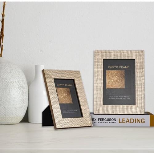 Orange Photo Frame Light Luxury Modern Gold Photo Frame Chilean Pine Photo Frame 6 / 7 / 10 Inch Vertical And Horizontal Table