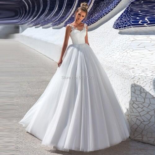A Line Tulle Wedding Dresses Vestido De Noiva Scoop Lace Appliques Lace Up Bridal Wedding Gowns Sweep Train Custom Made