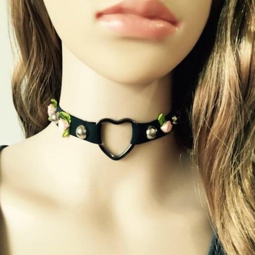 Goth 90s choker Body Harness maxi necklace harness Vintage Heart with rose Choker Studded Rivet stone Punk Harness