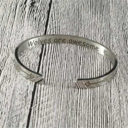 Fashion Stainless Steel Jewelry Friendship Bracelets Bangles Carving Letter Arrow and Wolf Head Punk Bracelets For Women Gifts