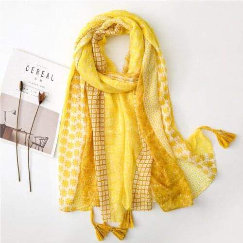 2019 Fashion SunFlower Print Tassel Scarves Shawl Beach Floral Daisy Wrap Hijab Muffler 6 Color Free Shipping