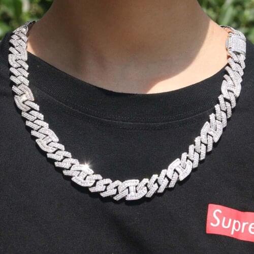 Baguette Chain Link Necklace in White Gold