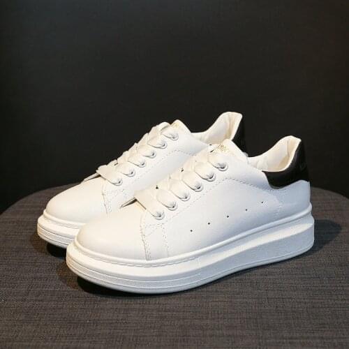 Womens Thick-soled White Shoes 2020 New Casual Shoes All-match Womens Shoes Student Autumn Tide Shoes