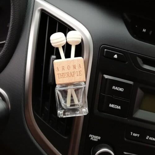 Car Air Freshener Hanging Empty Bottle for Essential Oils Car Perfume Bottle Crystal Car-styling Auto Ornament Perfume Pendant