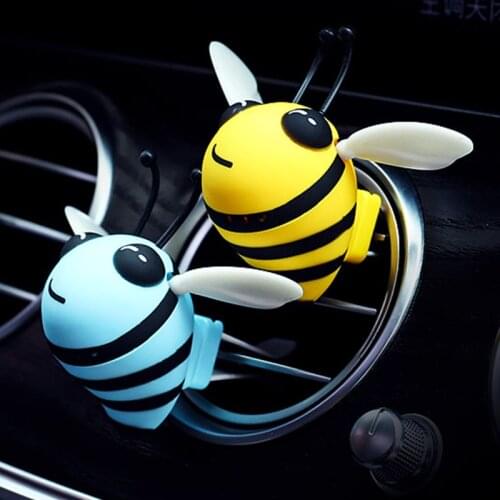Car Ventilation Socket Clip Interior Decoration Essence Car Deodorizing Creative Bee Air Fresh Car Perfume Diffuser Freshener