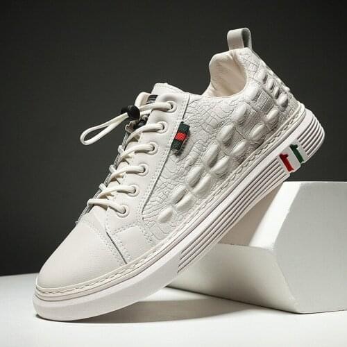 Mens Shoes New Casual Leather Shoes Korean Fashion Shoes Mens Fashion Shoes Board Shoes Student Sports Mens Shoes