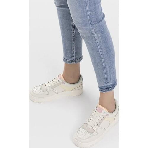 Womens Combined Stripe Sports Shoes 19016770 the most preferred models