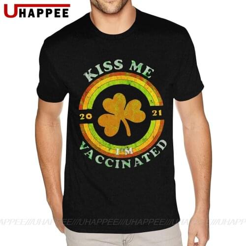 Kiss Me I Am Now Vaccinated Funny St PatrickS Day 2021 T-Shirt Man Classic Short Sleeve Fashionable Brand Clothing