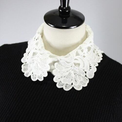 Women Detachable Collar Lace Floral Lapel Fake Collars White Half Shirt False Button Collar Blouse Top Female Nep Kraagie