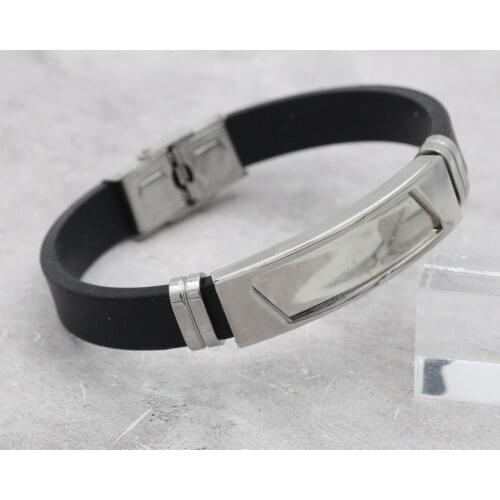 Vel Vett Metal Bracelets