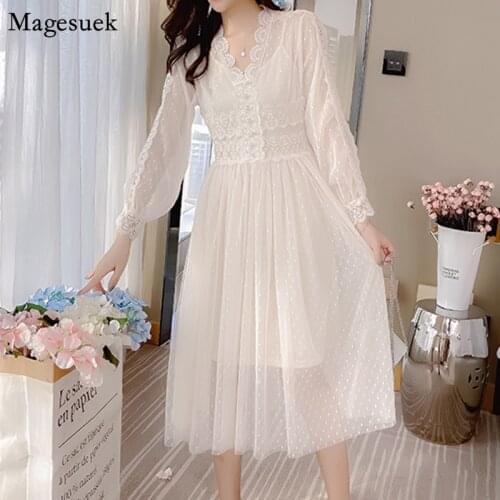 2021 V-neck Lace Mesh Lace White Dress Vestido High Waist Elegant Dress For Women Women Vintage Long Sleeve Party dresses 10124