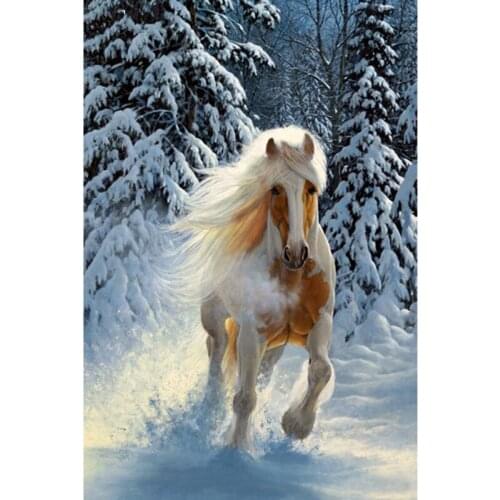 Full Square/Round Drill 5D DIY Diamond Painting "Snow Horse" 3D Rhinestone Embroidery Cross Stitch 5D Home Decor Gift