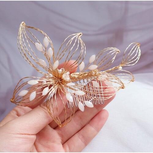 Handmade Gold Brides Hair Combs Leaves Hairbands Rhinestone Hair Sticks Wedding Accessories