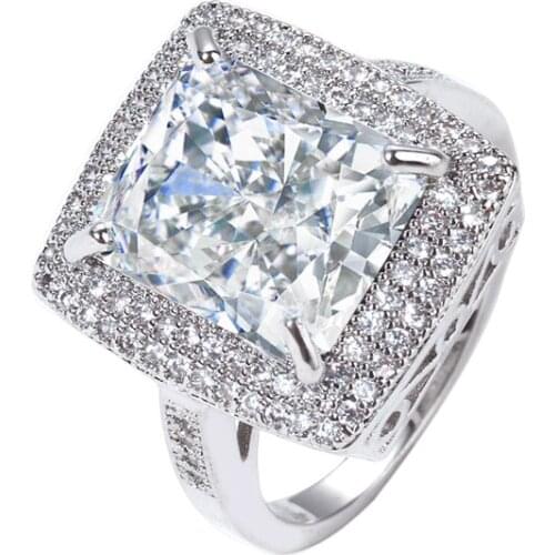 Bettyue Classic Geometry Cubic Shape White Ring With Four Claws Ring For Women&Girls Simplicity Style Fancy Jewelry In Banquet