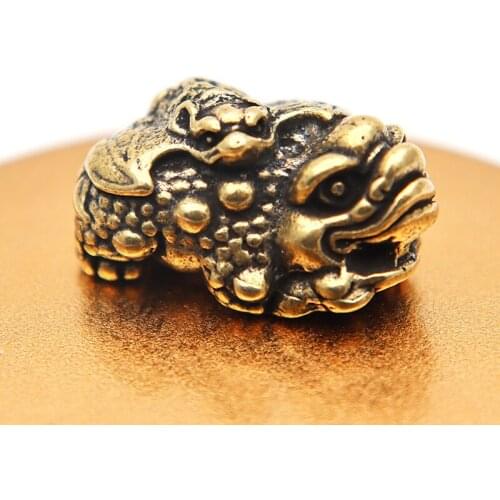 Antique Brass Animal Bat Toad Statue Lucky Feng Shui Desktop Ornament Miniatures Figurines Home Decoration Crafts Vintage Decors