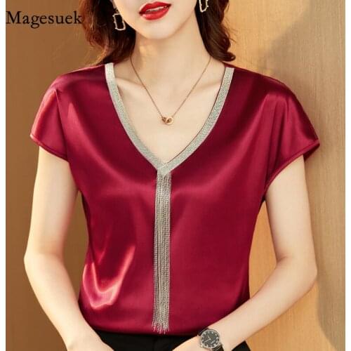 Office Lady Loose Plus Size Blouse Women Silk Fashion Tops Solid V-neck Tassel Satin Bat Sleeve Blouse for Women Blusa 15494