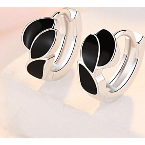 A Girl' Hoop Earrings Black Leaf Earring For Women Fashion 2021 New Jewelry Girl