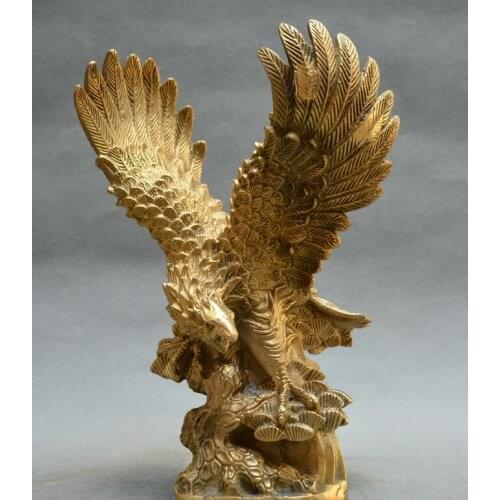 Chinese fengshui old bronze hawk bird of Jove pine Prosperous undertaking statue