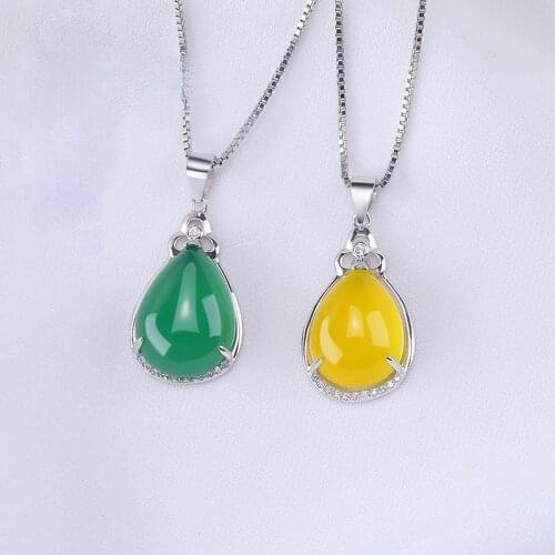 Agate chalcedony pendant S925 sterling silver inlaid green chalcedony Necklace womens accessories clavicle chain