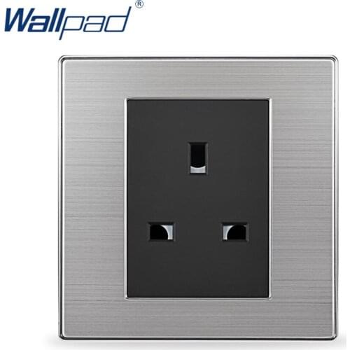 UK 3 Pin 13A Socket Hot Sale China Manufacturer Wallpad Luxury Wall Outlet