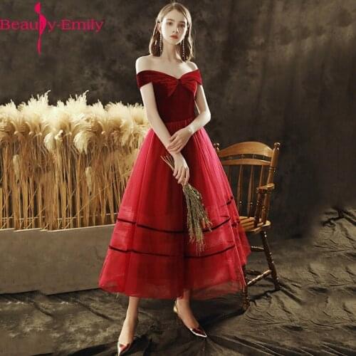 2020 Sexy Off the Shoulder Burgundy Simple Evening Dress Long A Line Sleeveless Lace Up Back Formal Party Dress robe de soiree