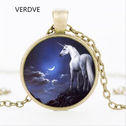 3 Colors New Fashion Style Dream Unicorn Art Photo Vintage Pendant Chain Dome Chain Jewelry for Womens Girls