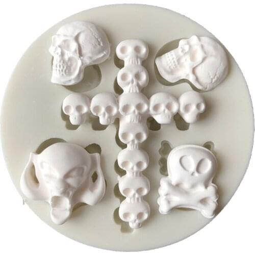 Skull Liquid Silicone Mold, Soft Clay Cake Modeling Tool K079
