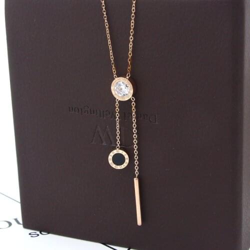 Fashion Women Necklace Stainless Steel Necklaces With Roman Numeral Luxury Women Wedding Jewelry Collars N0107