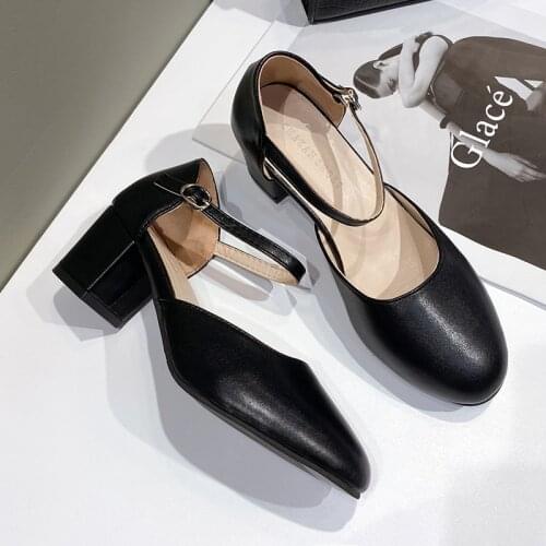Retro School Shoes Women Black Buckle Sandals Block Heel Ankle Strap Pumps Plus Size Office Lady Shoes