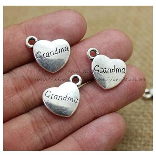 30pcs 14*17mm Lovely Charms Vintage Bronze Metal Alloy Hearts Lettering"GRANDMA" Jewelry Making Pendants T0293
