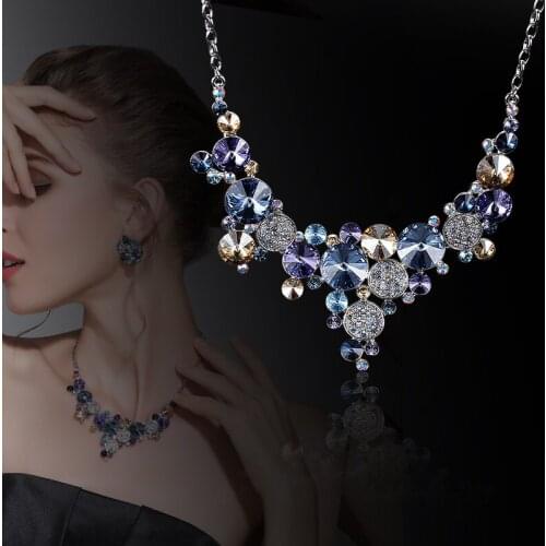 Exaggerated ornaments, necklace, female clavicle chain, personality, short chain, Water Drop Pendant, fashion matching