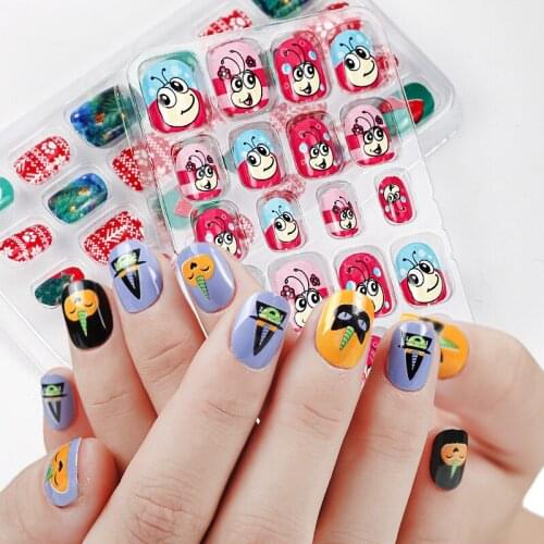 24PCS Cute Cartoon Children False Nail Tips Candy Full Cover Kid Glue Self Fake Nail Art for Girls DIY Manicure Nails Decoration