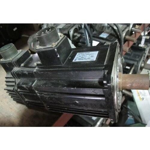 USED 100% TESTED AC SERVO MOTOR SGMS-15A6A-FU11 *Please contact us for real photo,100% real stock
