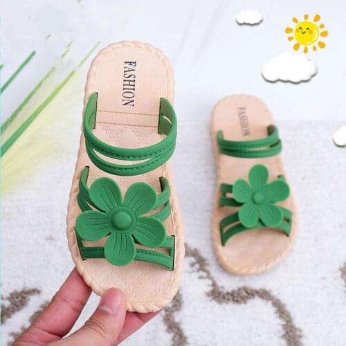 Summer Childrens Slippers Soft Bottom Non-slip Toddler Girl Little Daisy Beach Sandals2021 New Kids Home Bathroom Slippers