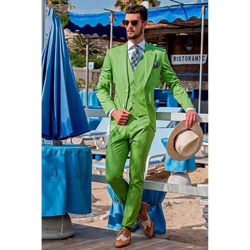 New Arrival Groomsmen Notch Lapel Groom Tuxedos Light Green Men Suits Wedding Best Man Blazer ( Jacket+Pants+Tie+Vest )