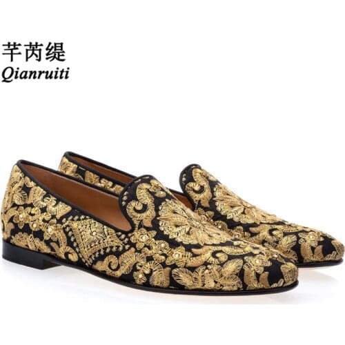 Qianruiti Zapatillas Hombre Golden Floral Embroidered Loafers Men Canvas Shoes Slip-on Crystal Embellishments Casual Shoes Flats