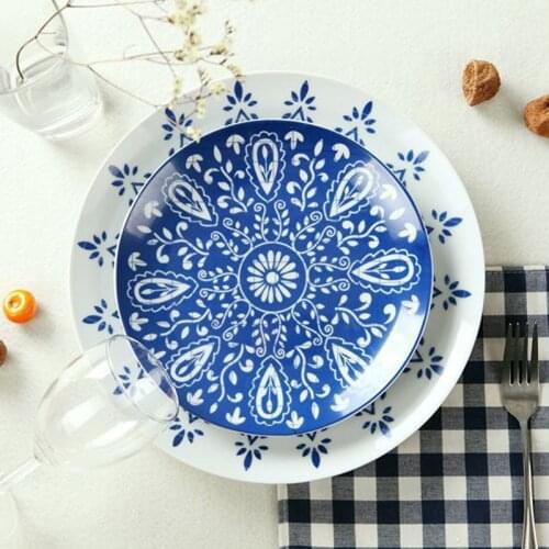 Blue and White Ceramic Porcelain Plate Dish Dinnerware Set (2 pcs) with Floral Pattern Japanese Style