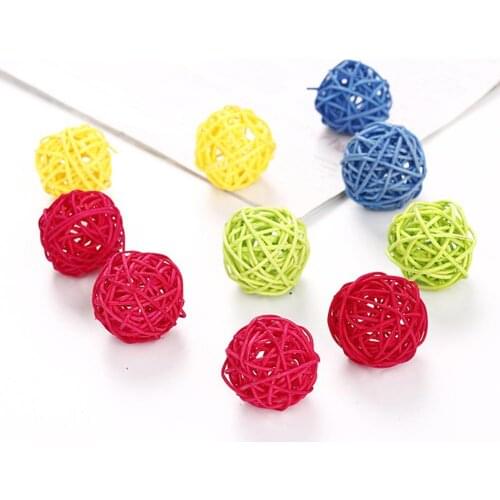 10Pcs/Lot Funny Kitten Playing Toy Durable Candy Color Rattan Ball Pet Supplies hot
