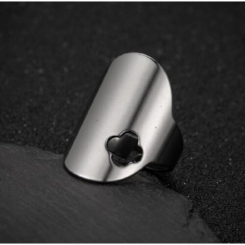 New Stainless Steel Hollow Daisy Flower Rings Silver Color Engagement Wedding Gift For Women Lover Finger Ring Fashion Jewelry