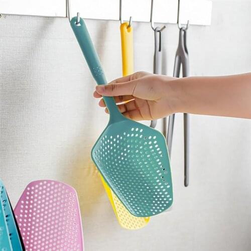 Kitchen Skimmer Universal Creative Slotted Shovel Plastic Strainer Scoop Cooking Shovels Vegetable Strainer Scoop Colander