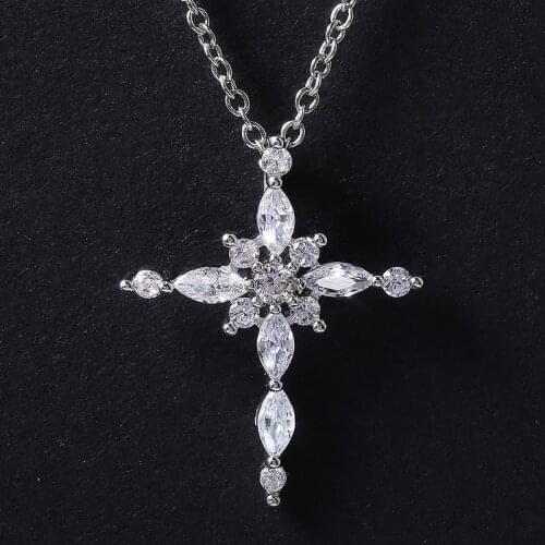 Huitan Dazzling AAA Crystal Zircon Cross Shape Pendent Necklace for Women High Quality Delicate Female Necklaces Fashion Jewelry